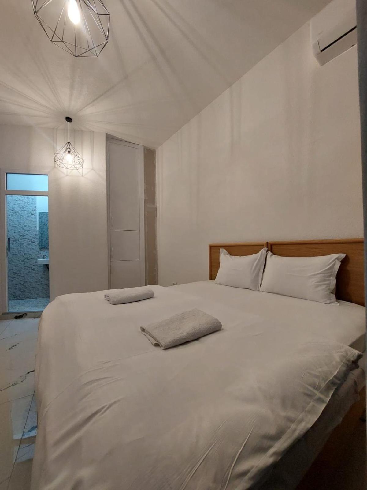 Hotel Inn Призрен Экстерьер фото
